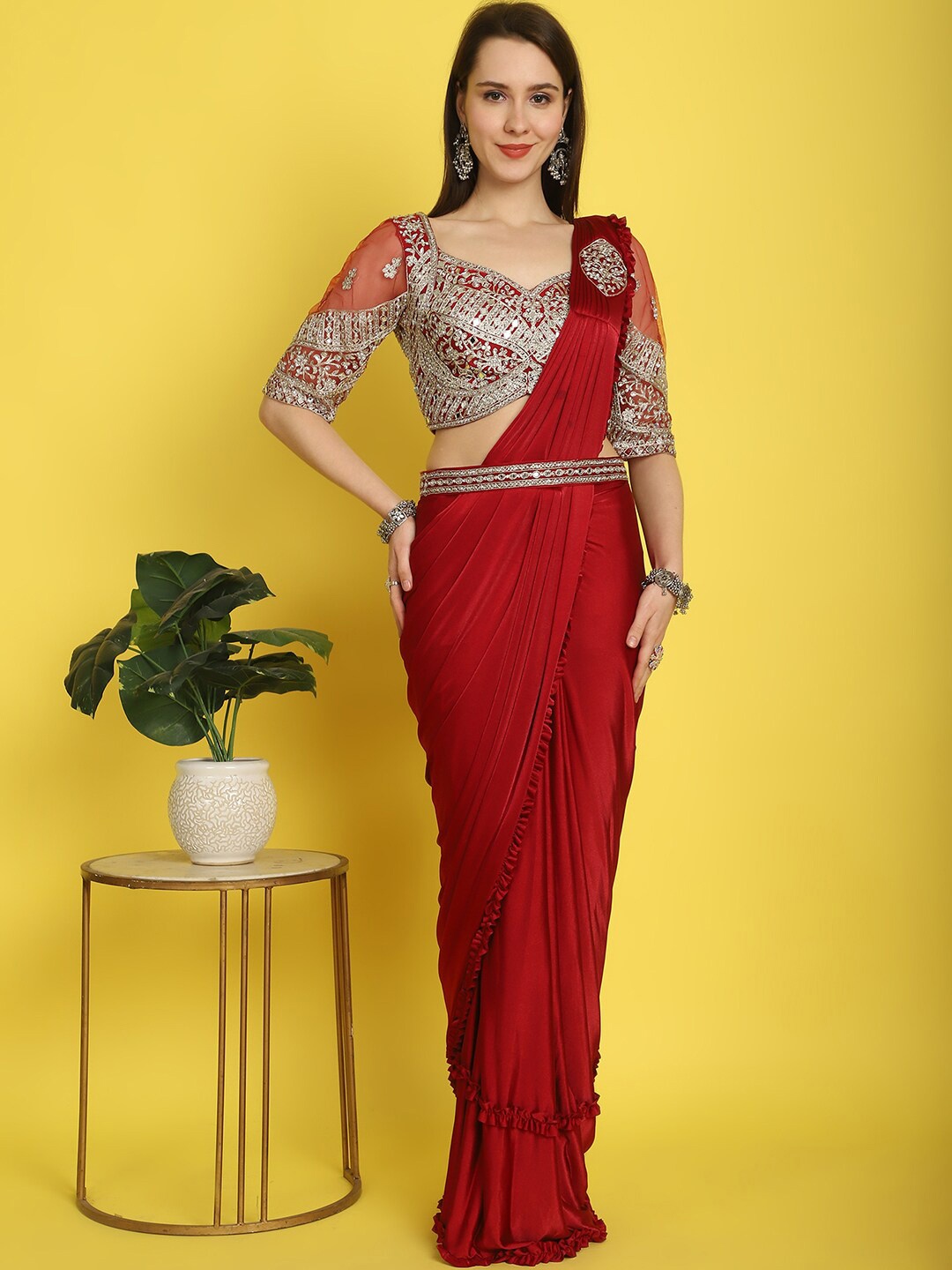 

Grancy Sequinned Detailed Ready to Wear Saree, Maroon