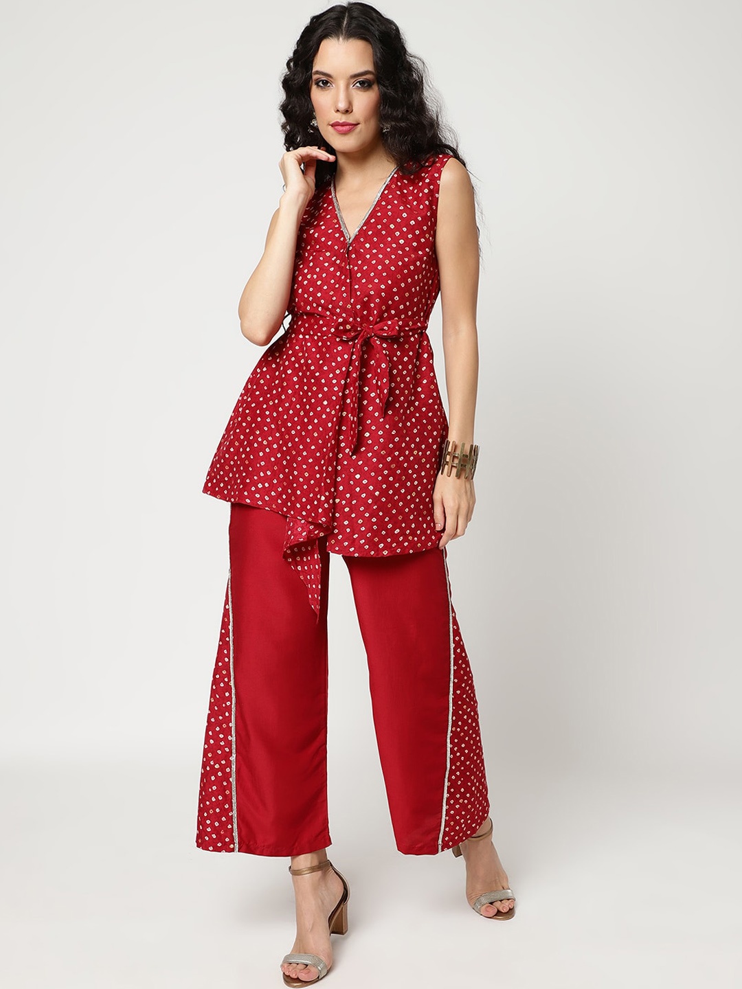 

Pannkh Bandhani Printed V-Neck Top With Trousers, Maroon