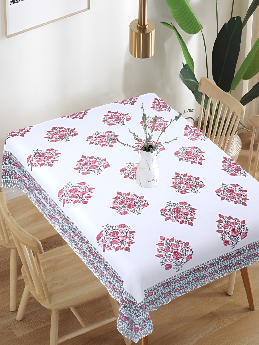 

Texstylers White & Red Floral Anti-Slip Cotton 6-Seater Table Cover