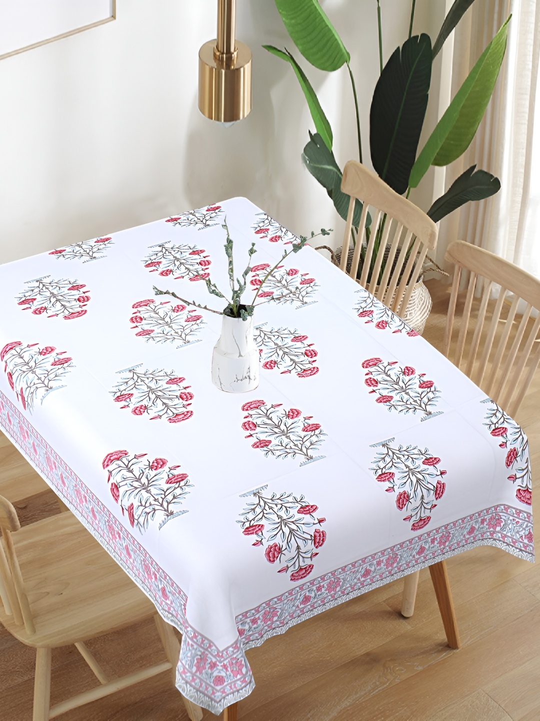 

Texstylers White Floral Anti-Slip Cotton 6-Seater Table Cover