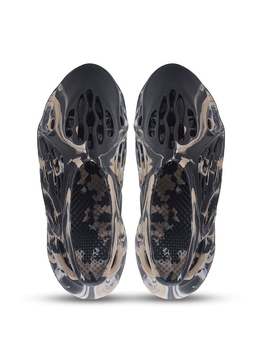 

CASSIEY Men Printed Clogs, Black
