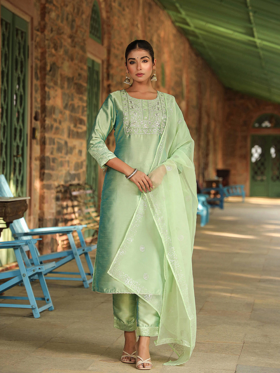 

AHIKA Ethnic Motifs Yoke Designed Regular Thread Work Kurta With Trousers & Dupatta, Green