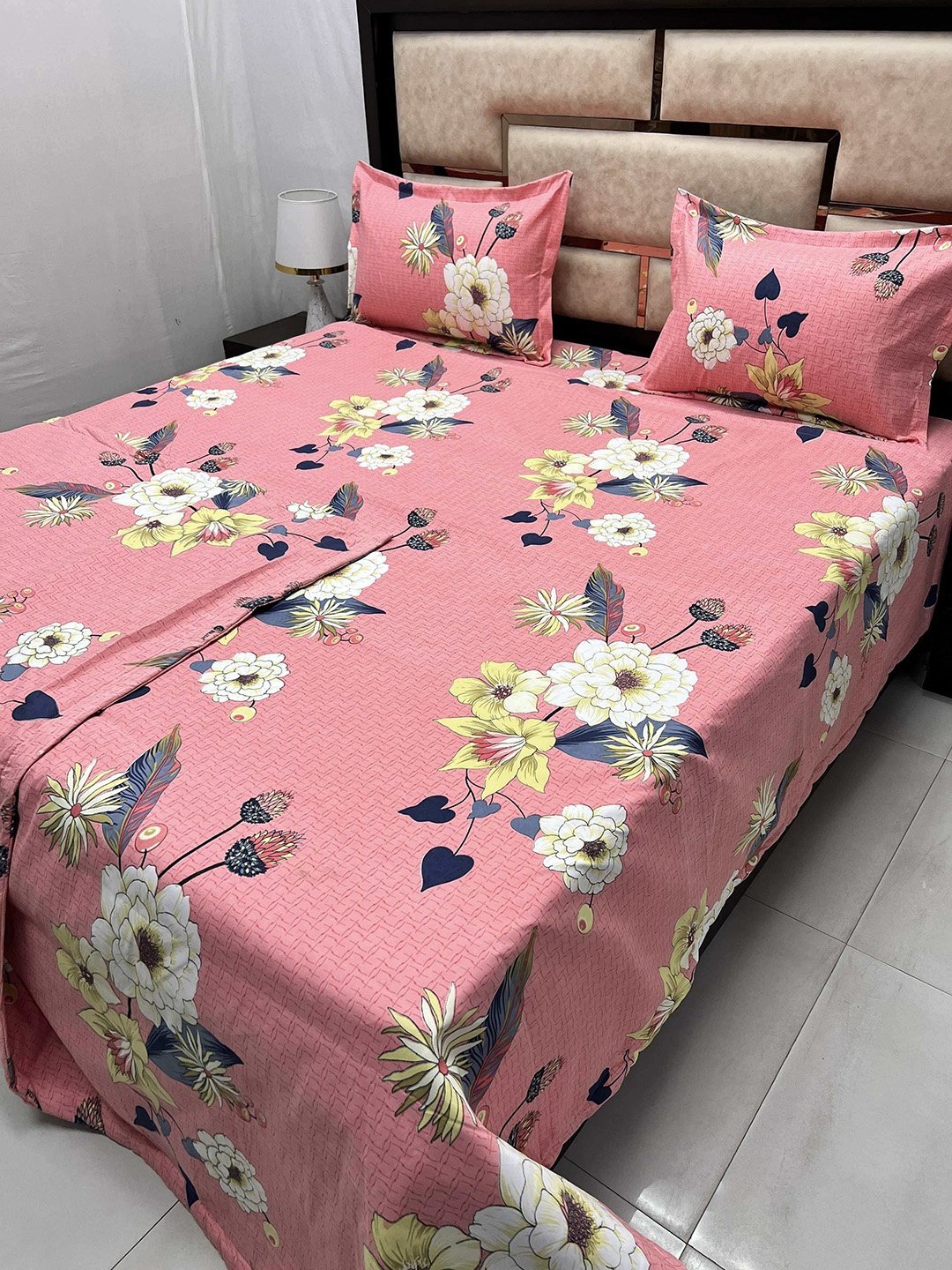 

Pure Decor Pink & Grey Floral Cotton Bedding Set
