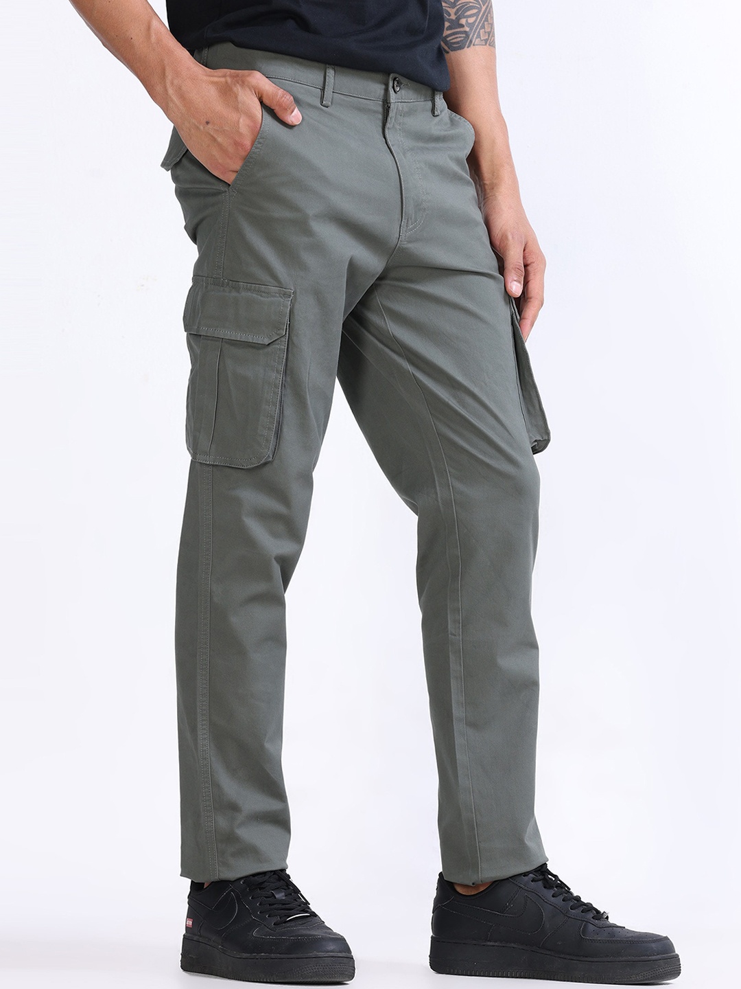 Tailoraedge Men Tailored Mid-Rise Cargos, Olive