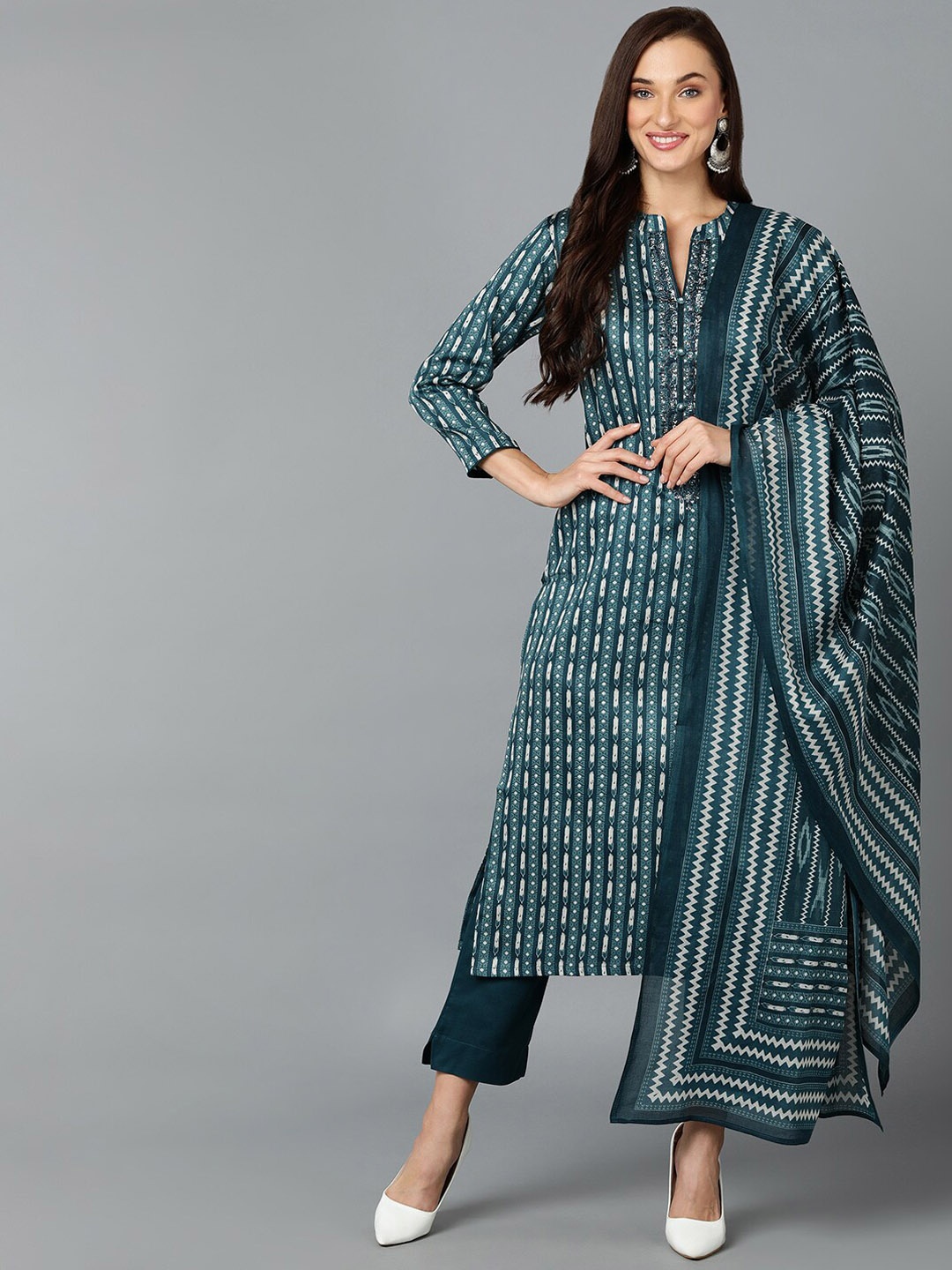 

AHIKA Ethnic Motifs Printed Regular Kurta With Trousers & Dupatta, Teal