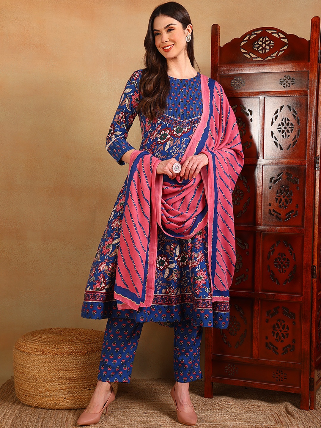 

AHIKA Floral Printed Anarkali Kurta with Trousers & Dupatta, Blue