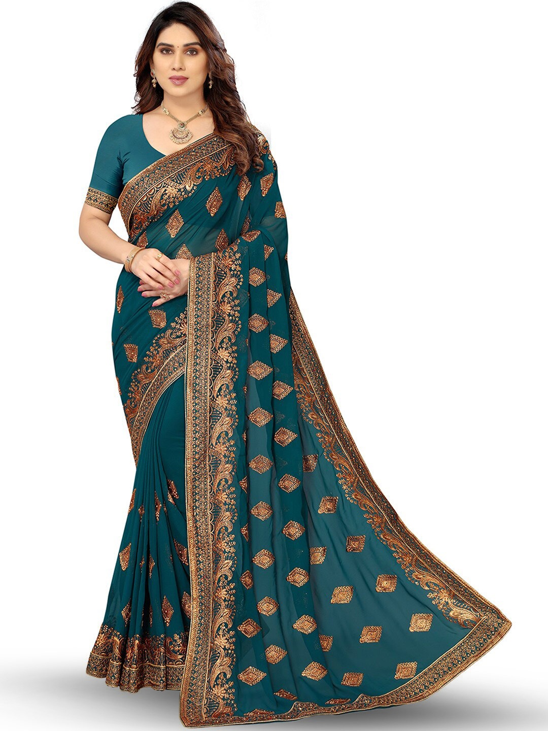 

B Bella Creation Green & Gold-Toned Ethnic Motifs Beads and Stones Pure Georgette Heavy Work Saree