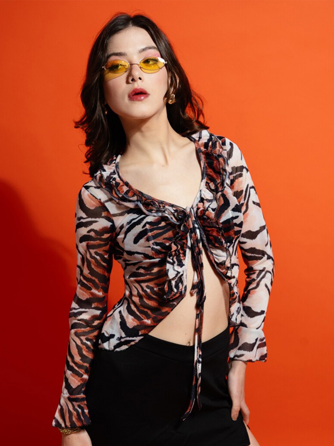 

Stylecast X Hersheinbox Beige & Brown Animal Printed Tie-Up Neck Crop Top