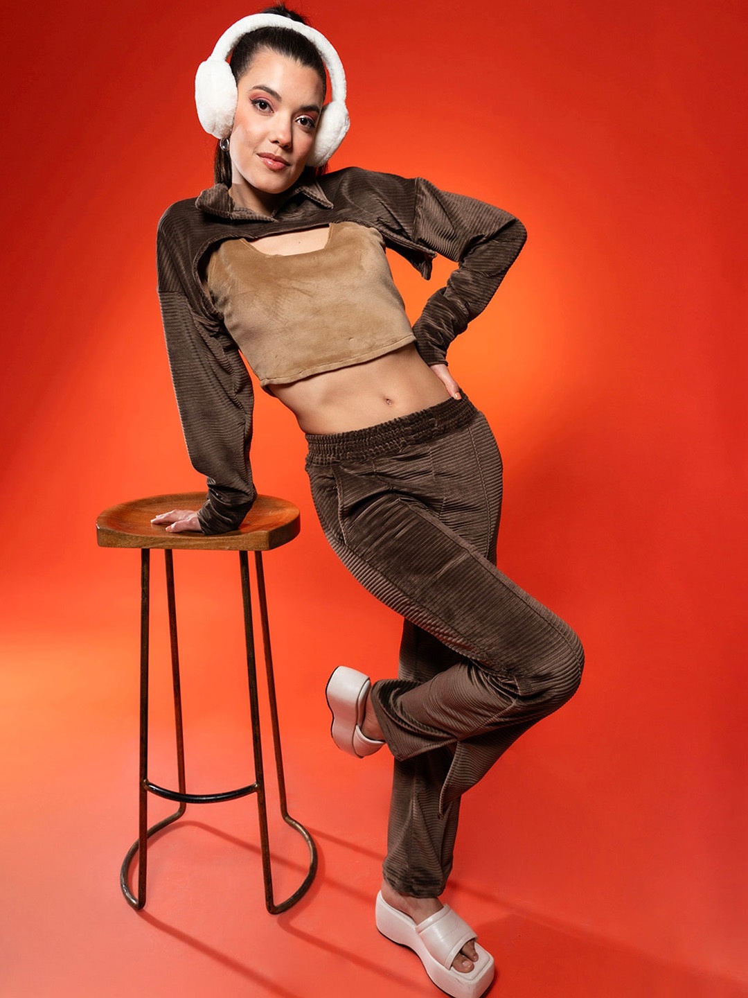 

Stylecast X Hersheinbox Brown Shirt-Collar Top With Trouser