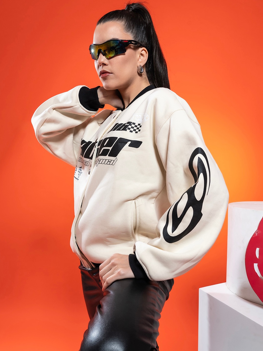 

Stylecast X Hersheinbox White Typography Printed Pure Cotton Tailored Jacket