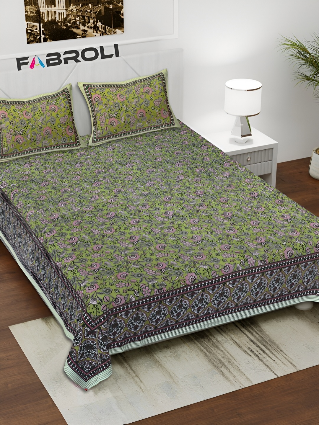 

FABROLI Green & Pink Floral Cotton 300 TC King Bedsheet with 2 Pillow Covers