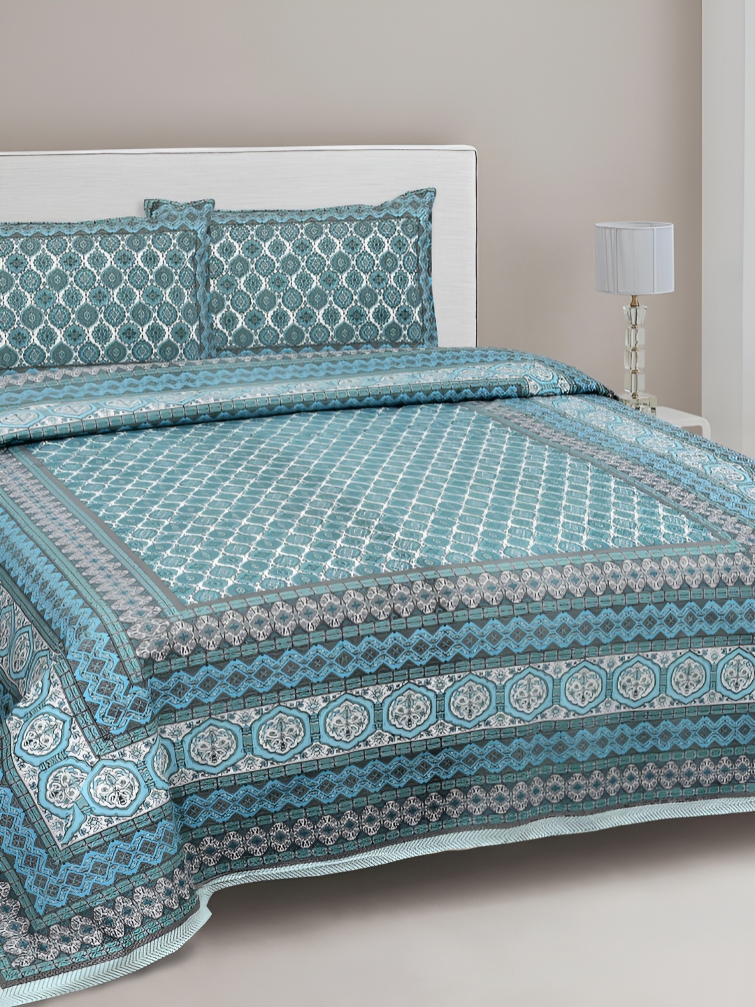 

FABROLI Green Floral Cotton 300 TC King Bedsheet with 2 Pillow Covers