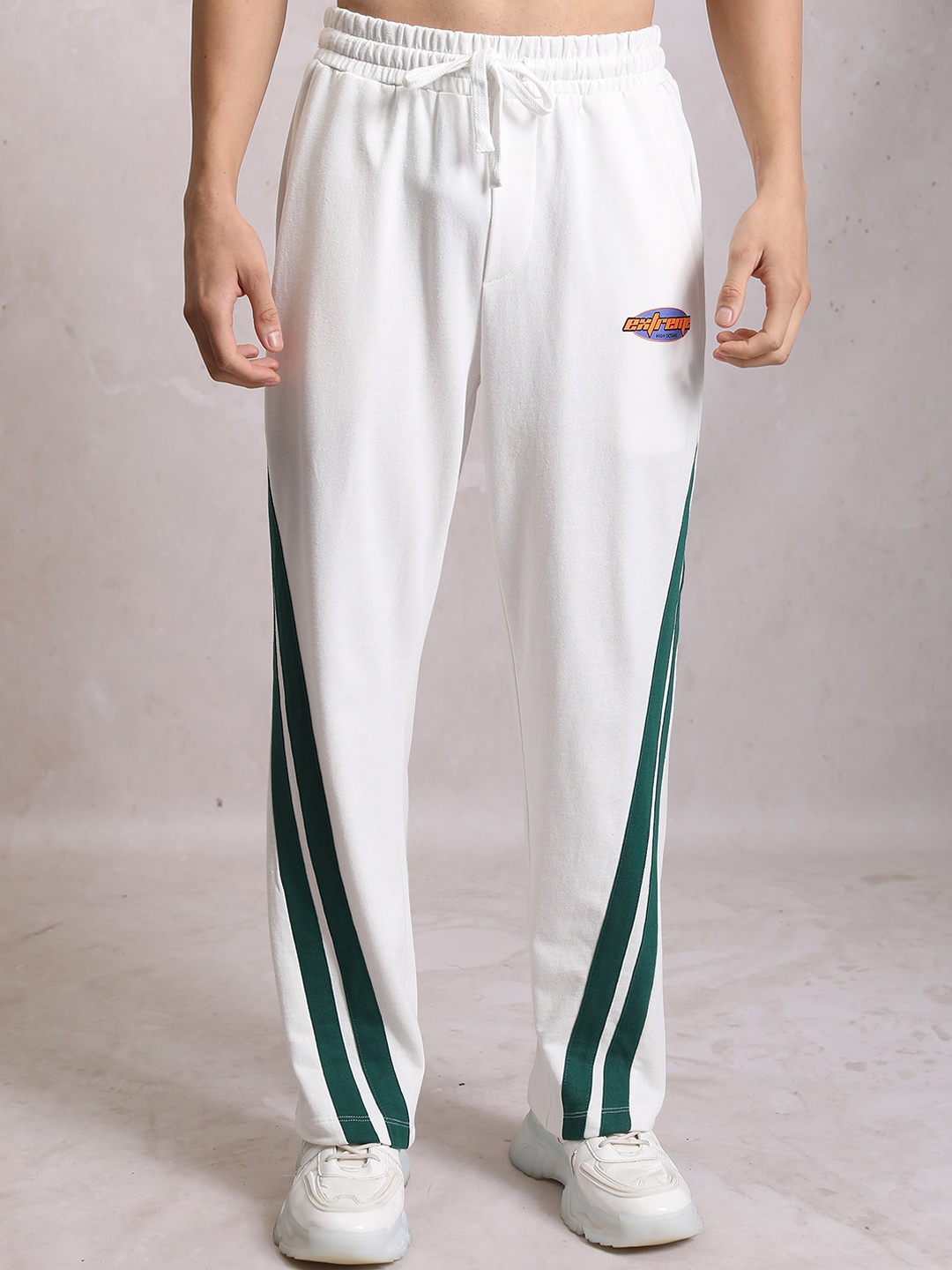 

HIGHLANDER Men Mid Rise Track Pants, White