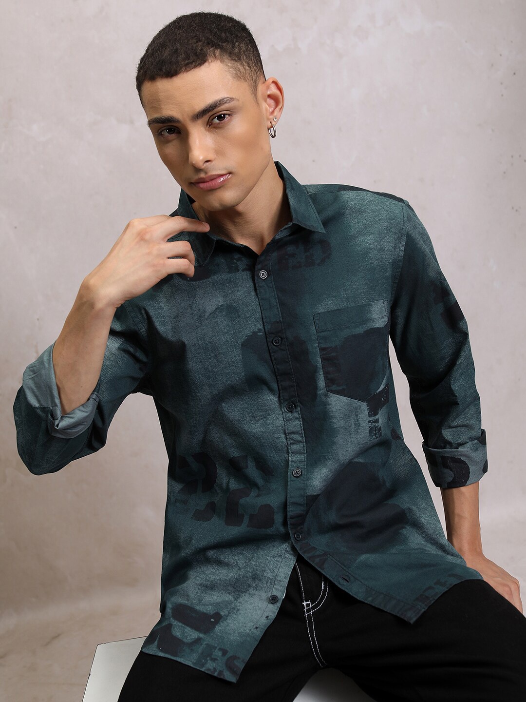 

HIGHLANDER Slim Fit Abstract Printed Cotton Casual Shirt, Blue