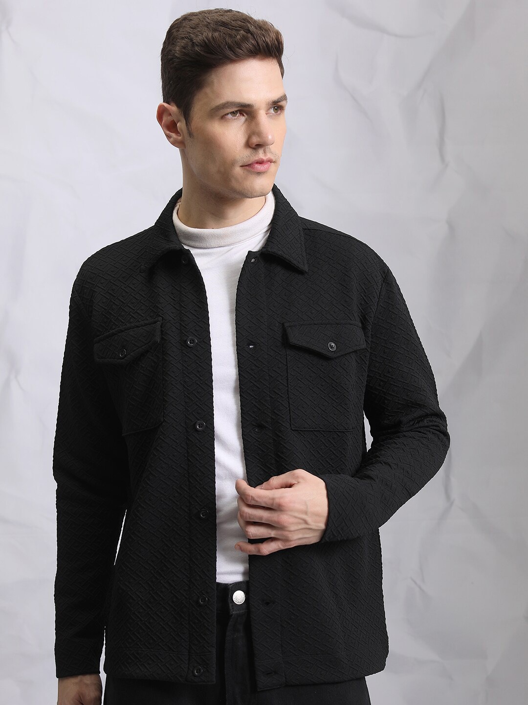 

HIGHLANDER Oversized Fit Geometric Self Design Casual Shirt, Black