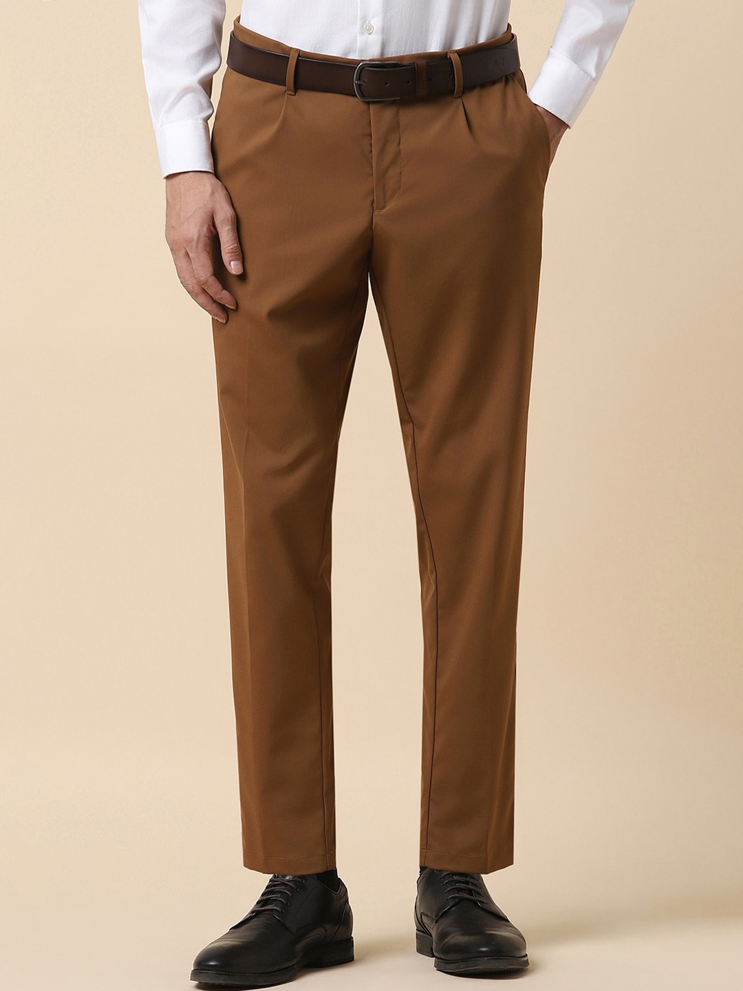 

Allen Solly Men Brown Slim Fit Pleated Formal Trouser