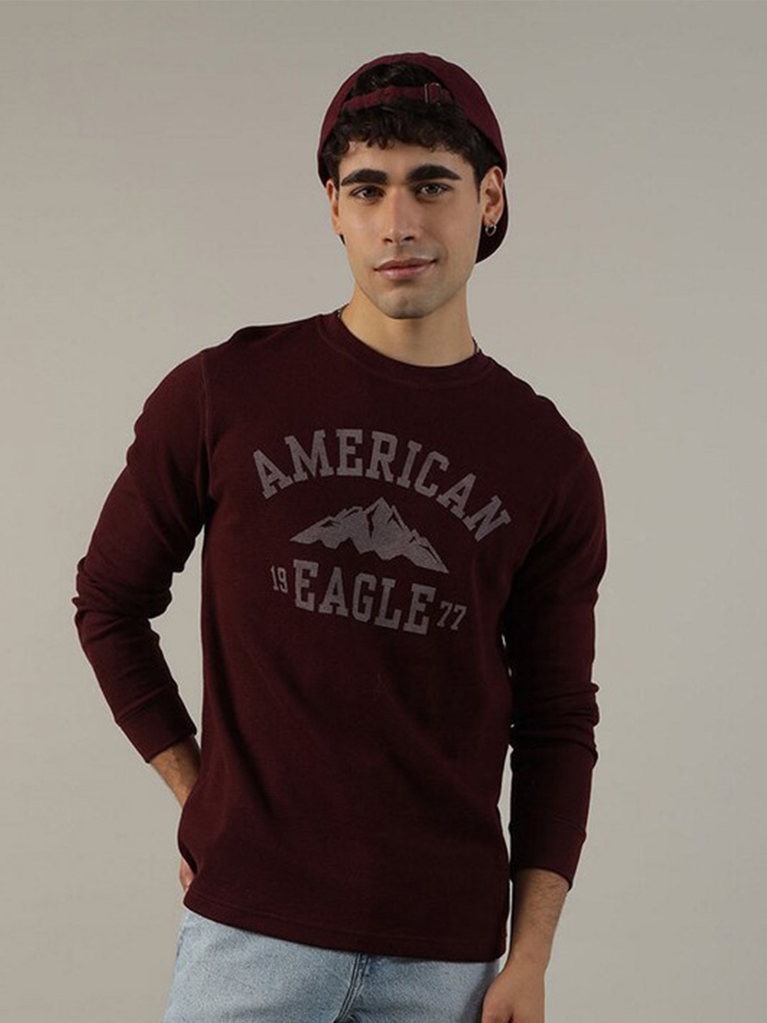 

AMERICAN EAGLE OUTFITTERS Typography Printed Thermal T-shirt, Burgundy