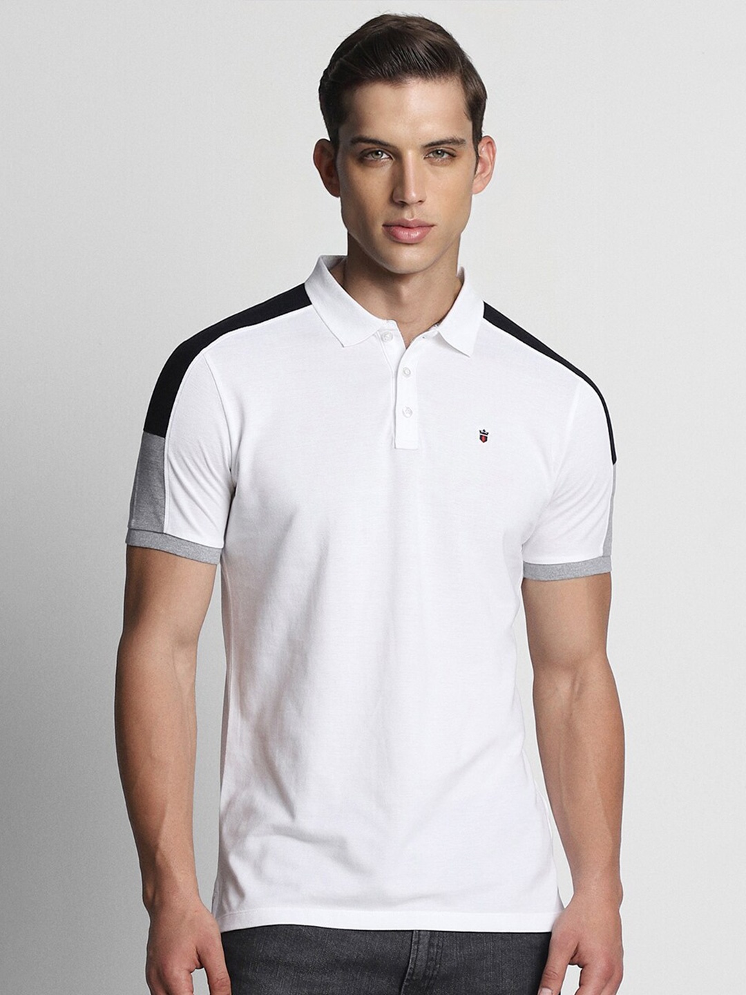 

Louis Philippe Jeans Colourblocked Polo Collar Slim Fit Pure Cotton T-shirt, White