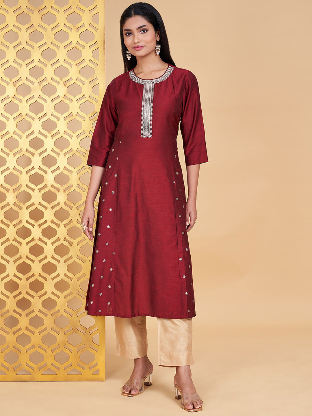 

RANGMANCH BY PANTALOONS Ethnic Motifs Printed Thread Work Kurta, Red