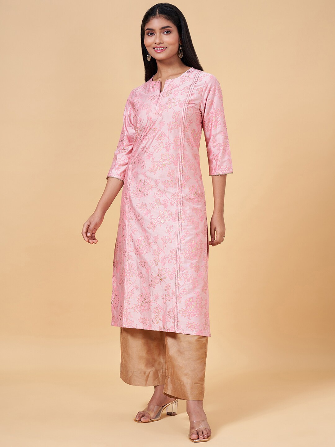 

RANGMANCH BY PANTALOONS Floral Printed Mandarin Collar Kurta, Pink