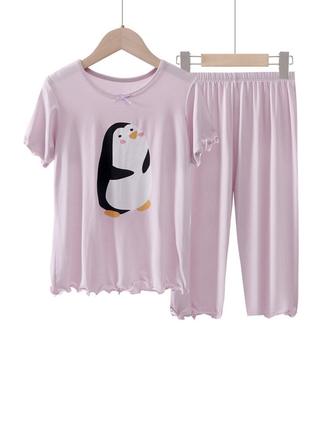 

StyleCast Girls Purple Graphic Printed T-Shirt & Pyjama