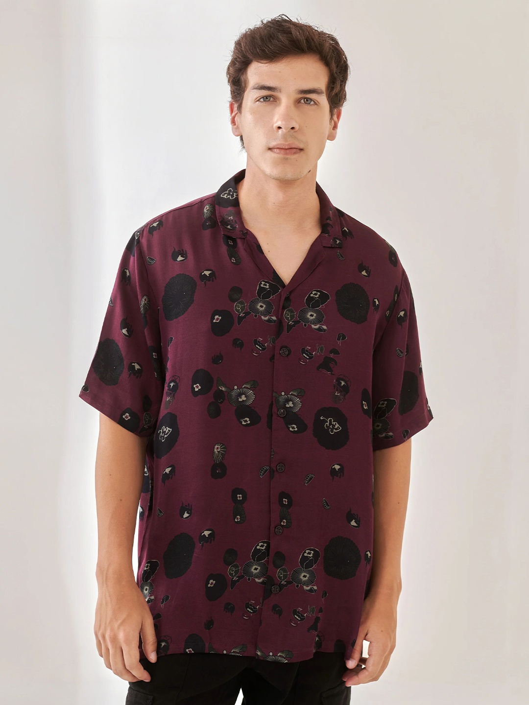 

QB MEN Classic Oversized Fit Abstract Printed Silk Casual Shirt, Maroon