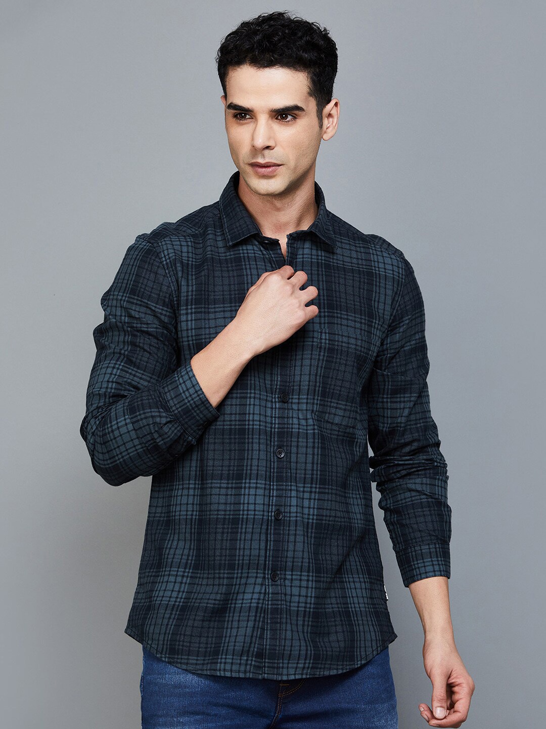 

Bossini Tartan Checked Long Sleeves Shirt, Black