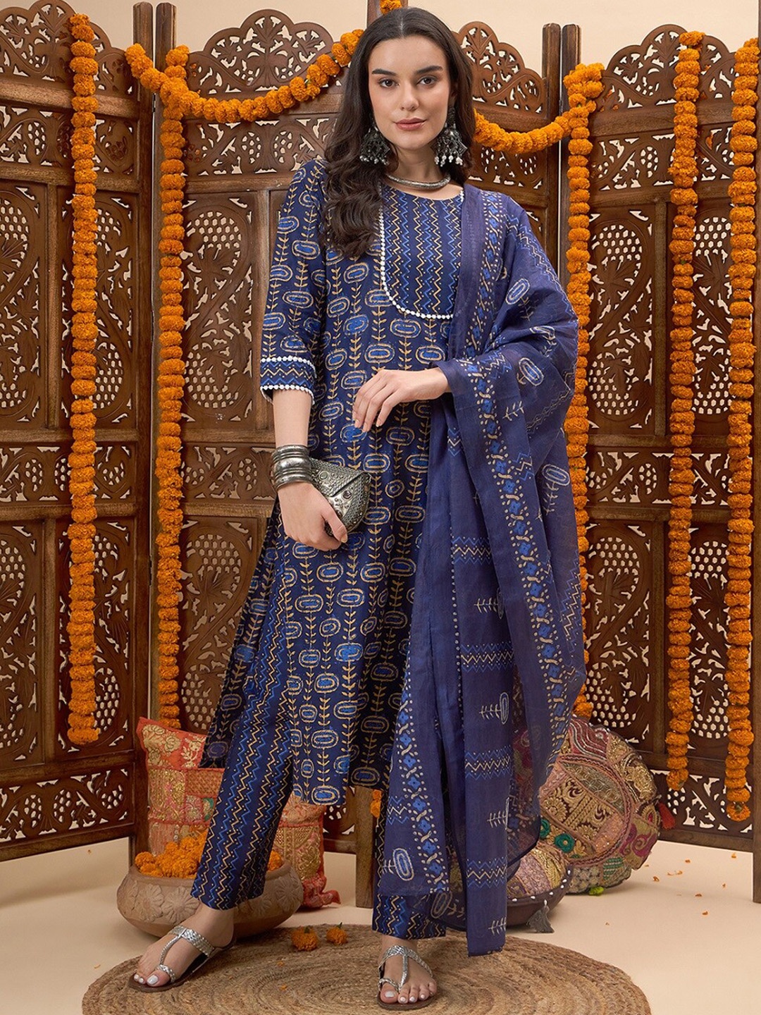 

BLACK SCISSOR Geometric Printed Pure Cotton Kurta with Trousers & Dupatta, Navy blue