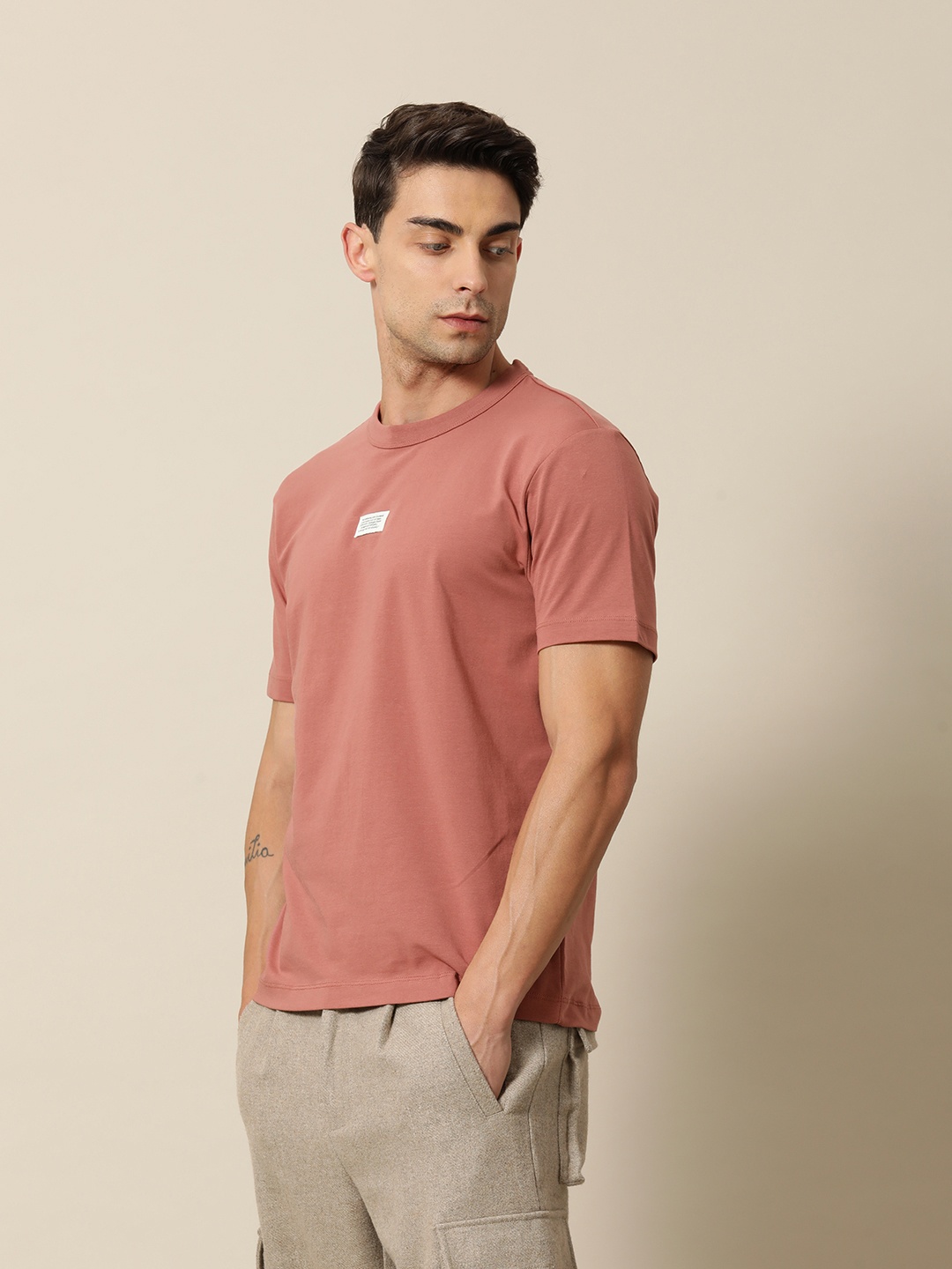 

Mr Bowerbird Round Neck Tailored Fit Philsosophy Muscle T-shirt, Mauve