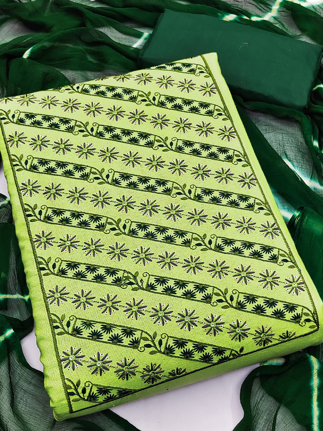 

MANVAA Embroidered Glaze Cotton Unstitched Dress Material, Green