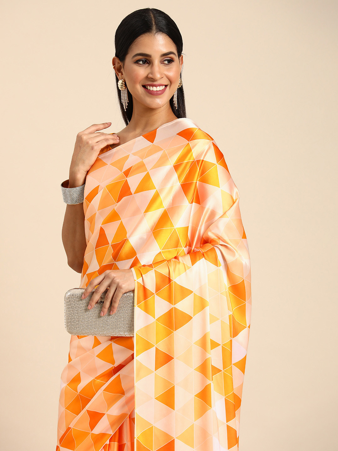 

LOOKNBOOK ART Geometric Printed Satin Saree, Yellow