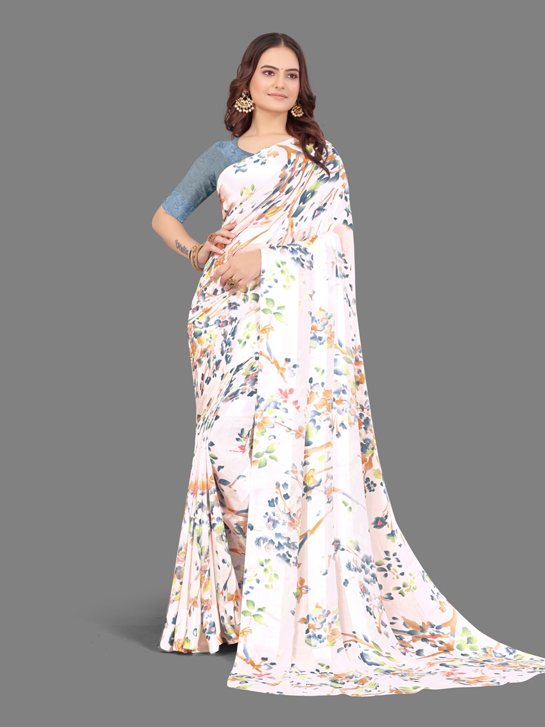 

Sitanjali Floral Block Printed Saree, White