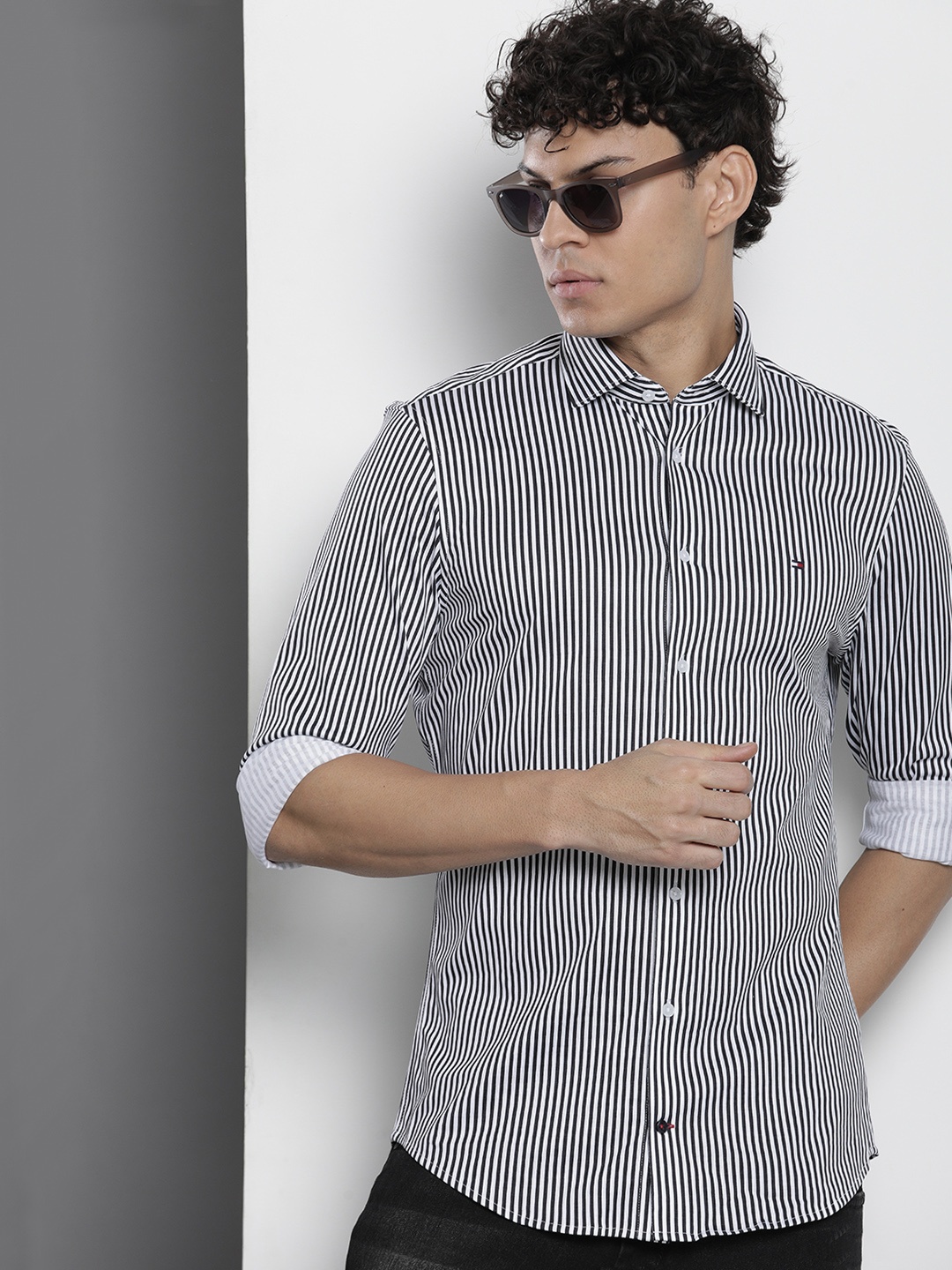 

Tommy Hilfiger Slim Fit Opaque Striped Pure Cotton Casual Shirt, Black