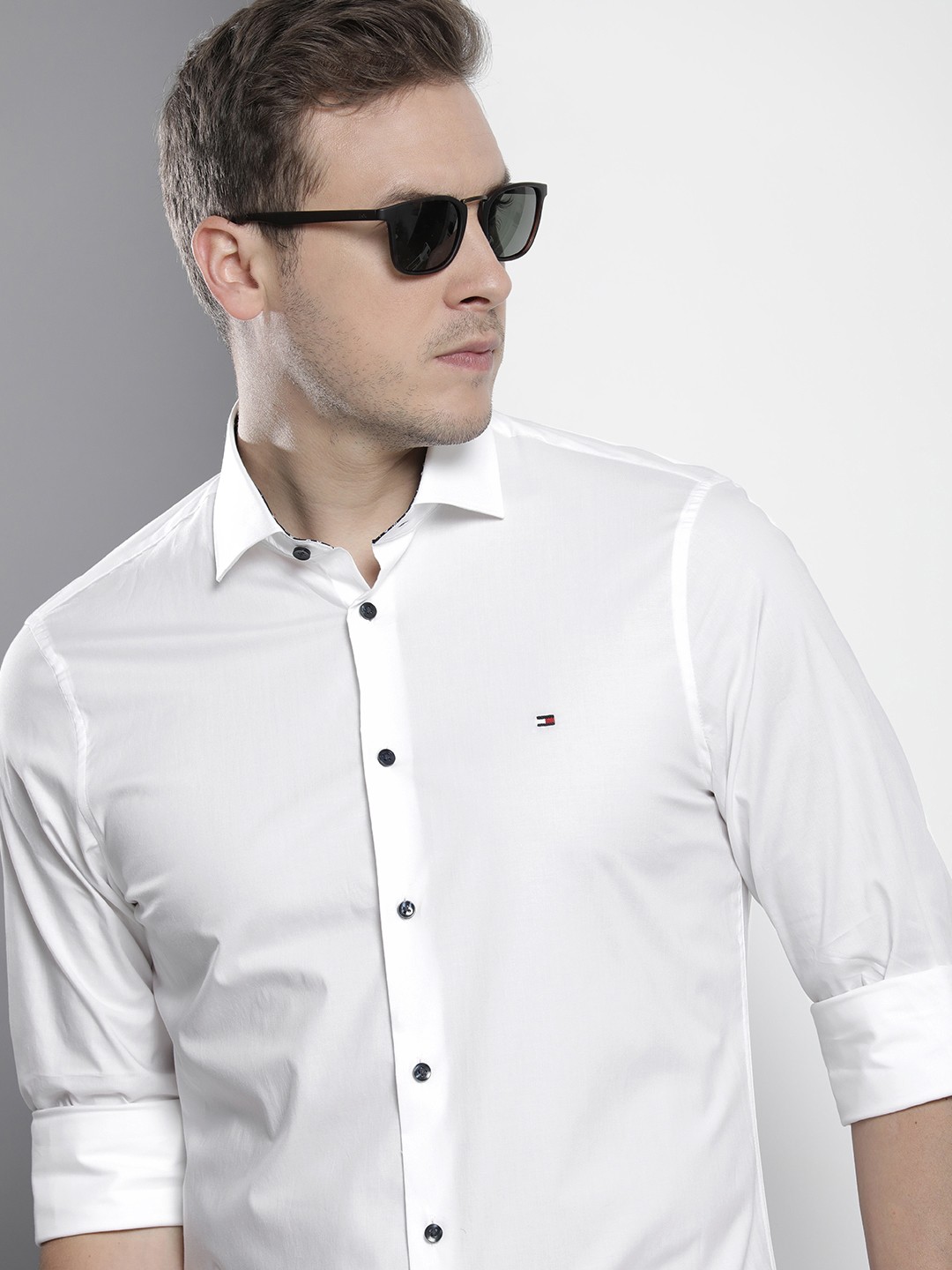 

Tommy Hilfiger Men Pure Cotton Slim Fit Casual Shirt, White