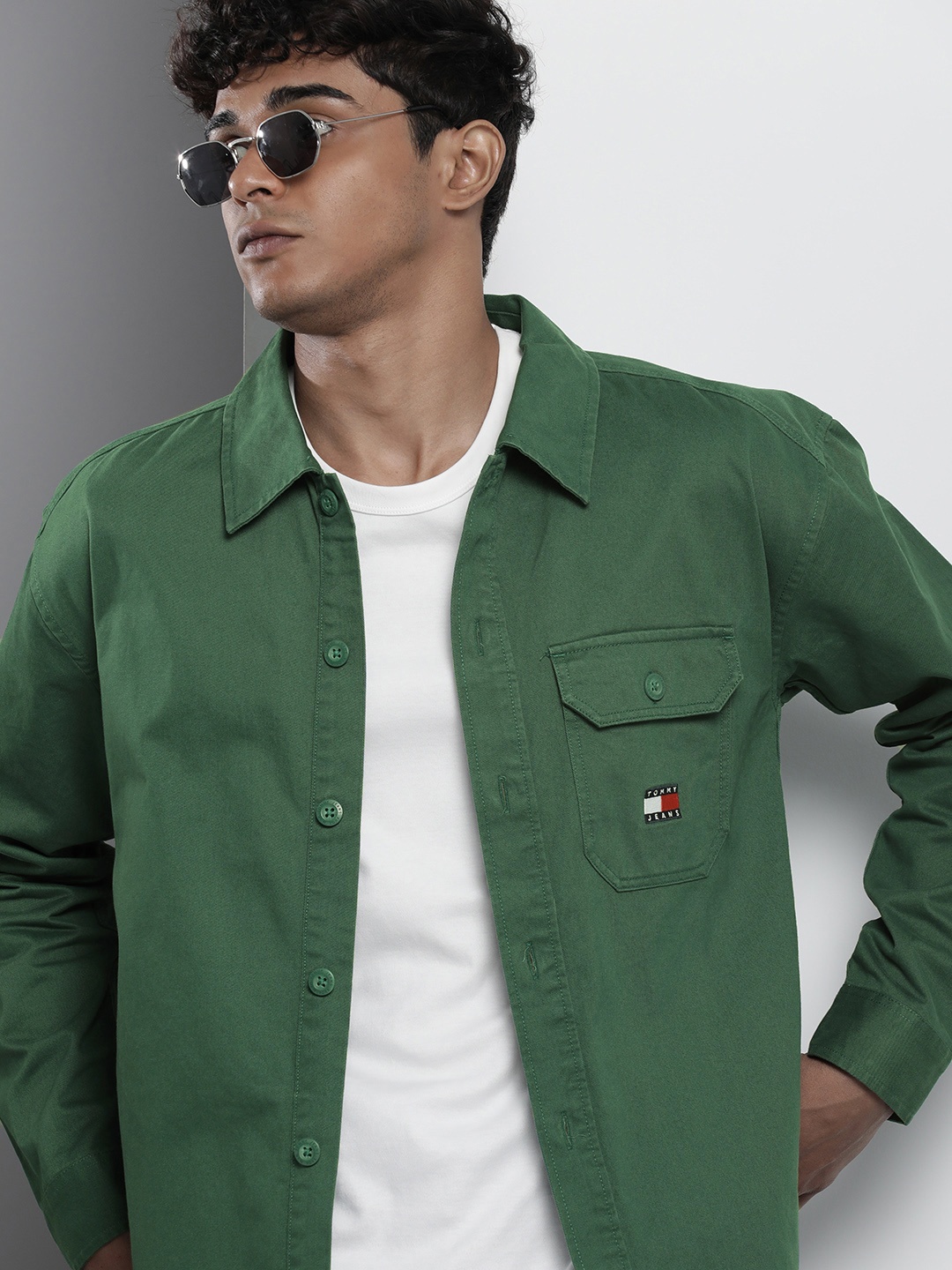 

Tommy Hilfiger Pure Cotton Opaque Oversized Casual Shirt, Green