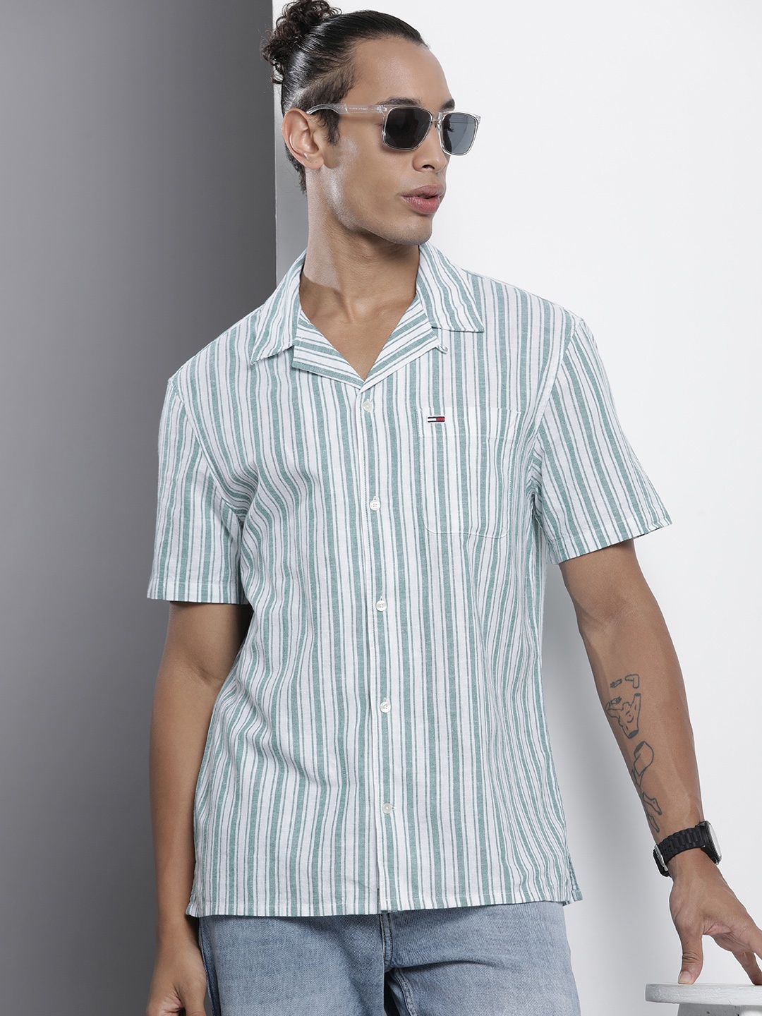 

Tommy Hilfiger Cotton Linen Opaque Striped Casual Shirt, Teal