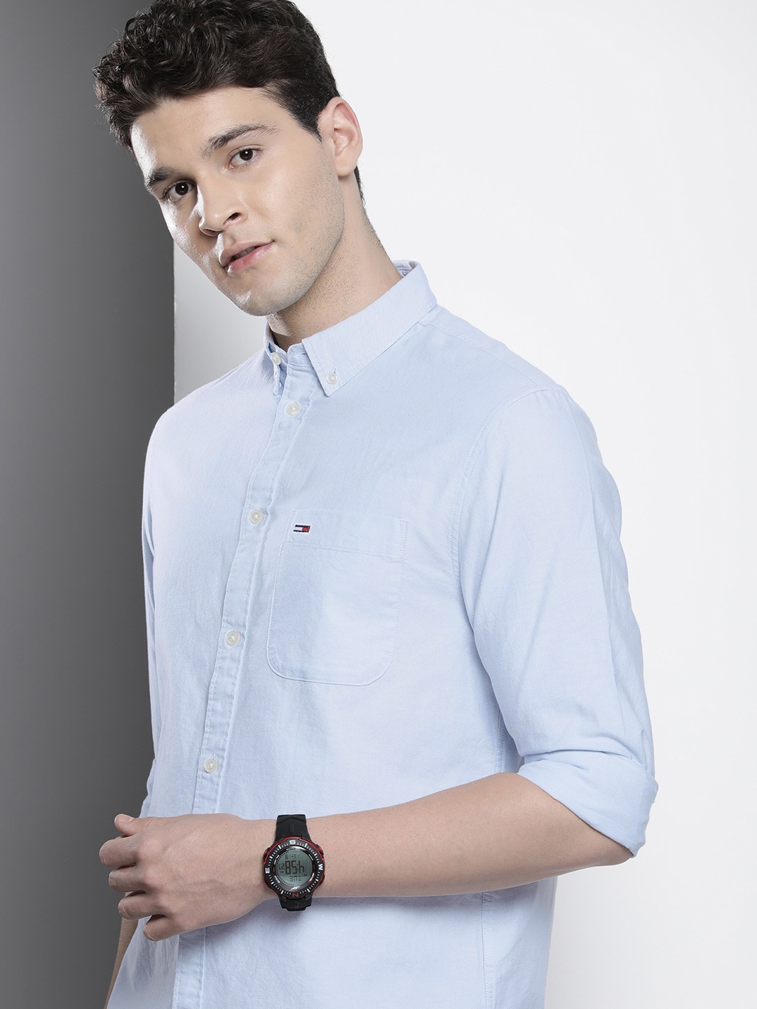 

Tommy Hilfiger Pure Cotton solid Opaque Casual Shirt, Blue
