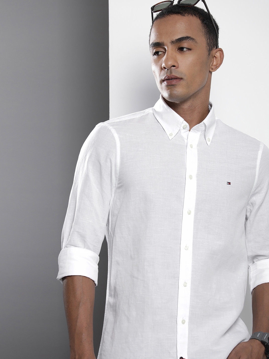 

Tommy Hilfiger Men Cotton Linen Slim Fit Casual Shirt, White