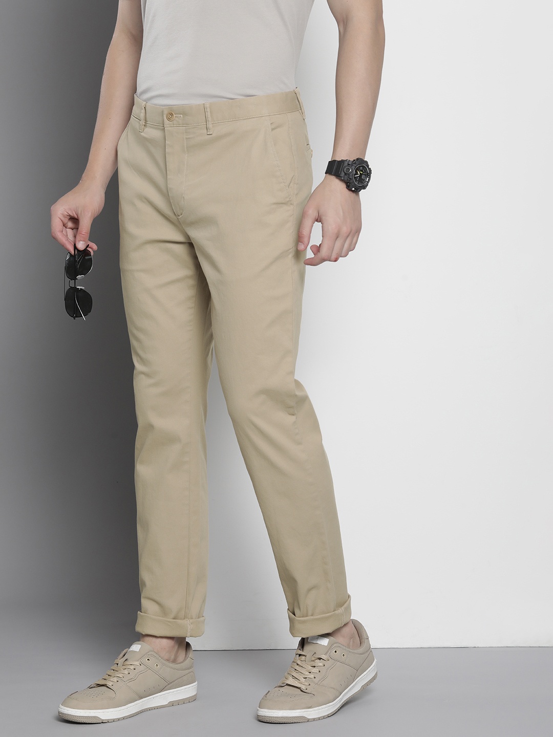 

Tommy Hilfiger Men Straight Fit Chinos, Beige