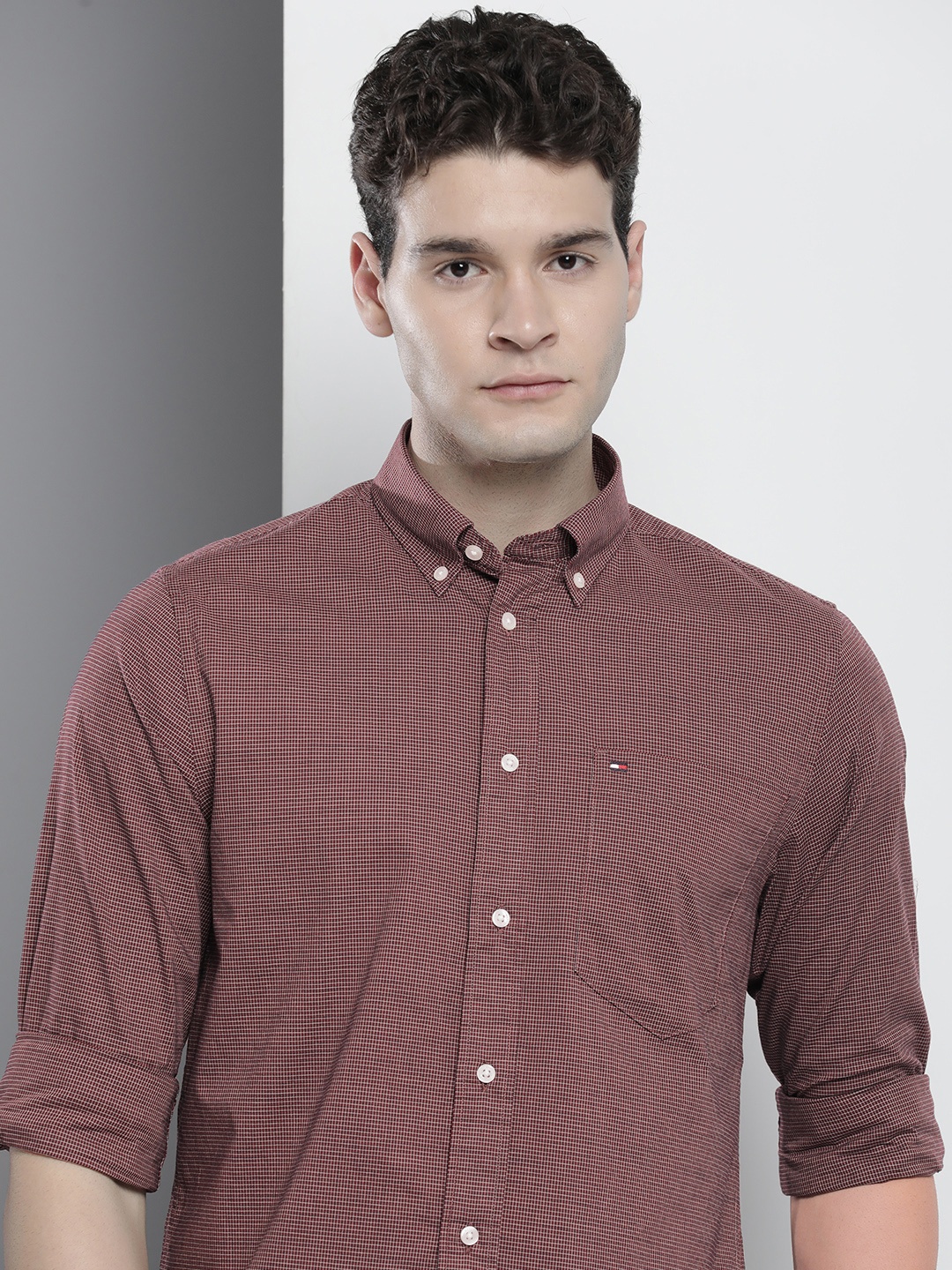 

Tommy Hilfiger Pure Cotton Micro Checks Opaque Casual Shirt, Burgundy