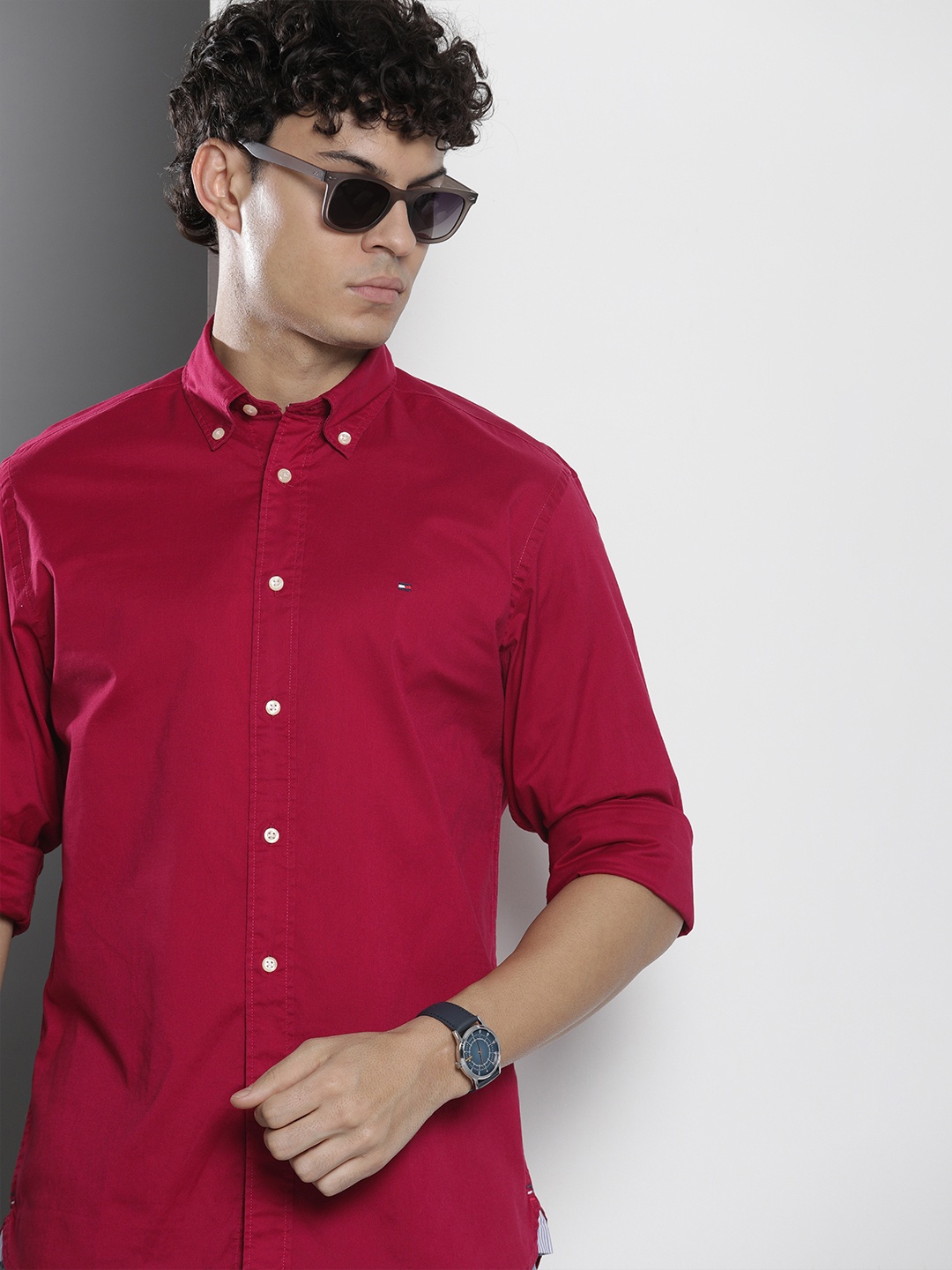 

Tommy Hilfiger Solid Pure Cotton Casual Shirt, Red