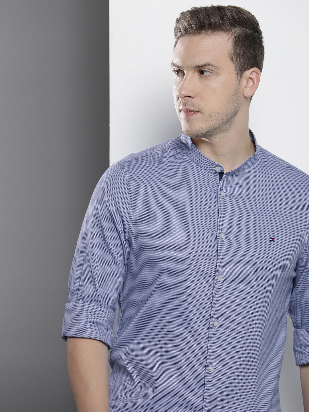 

Tommy Hilfiger Geometric Self Design Slim Fit Casual Shirt, Blue