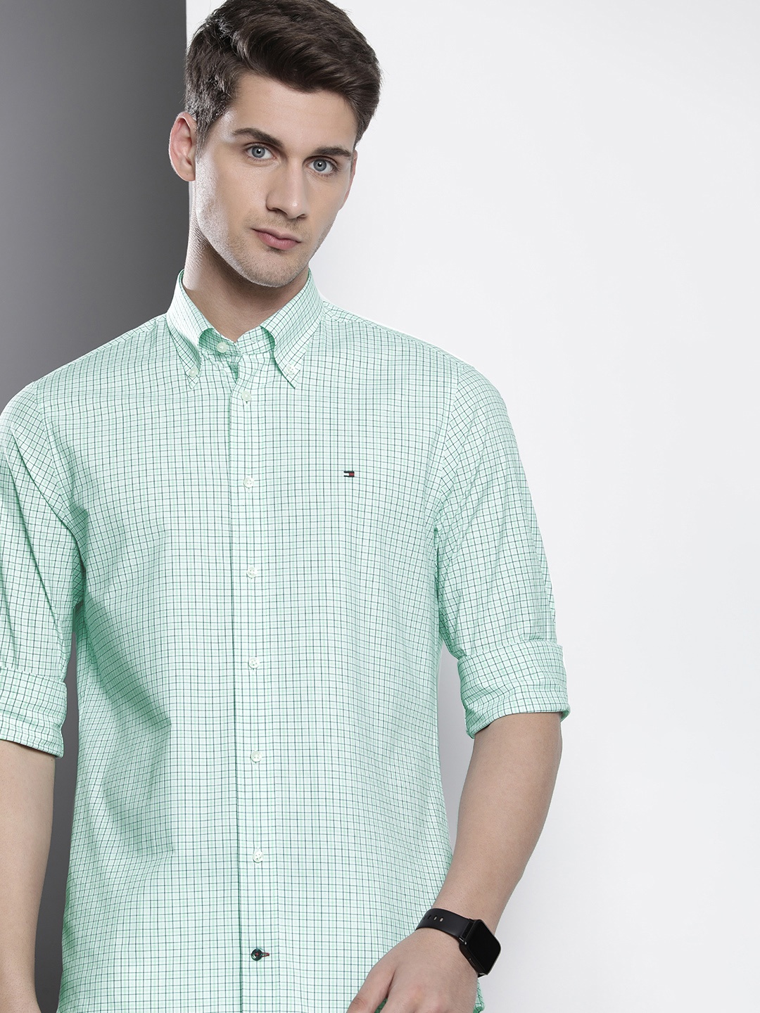 

Tommy Hilfiger Men Pure Cotton Grid Tattersall Checks Casual Shirt, Green
