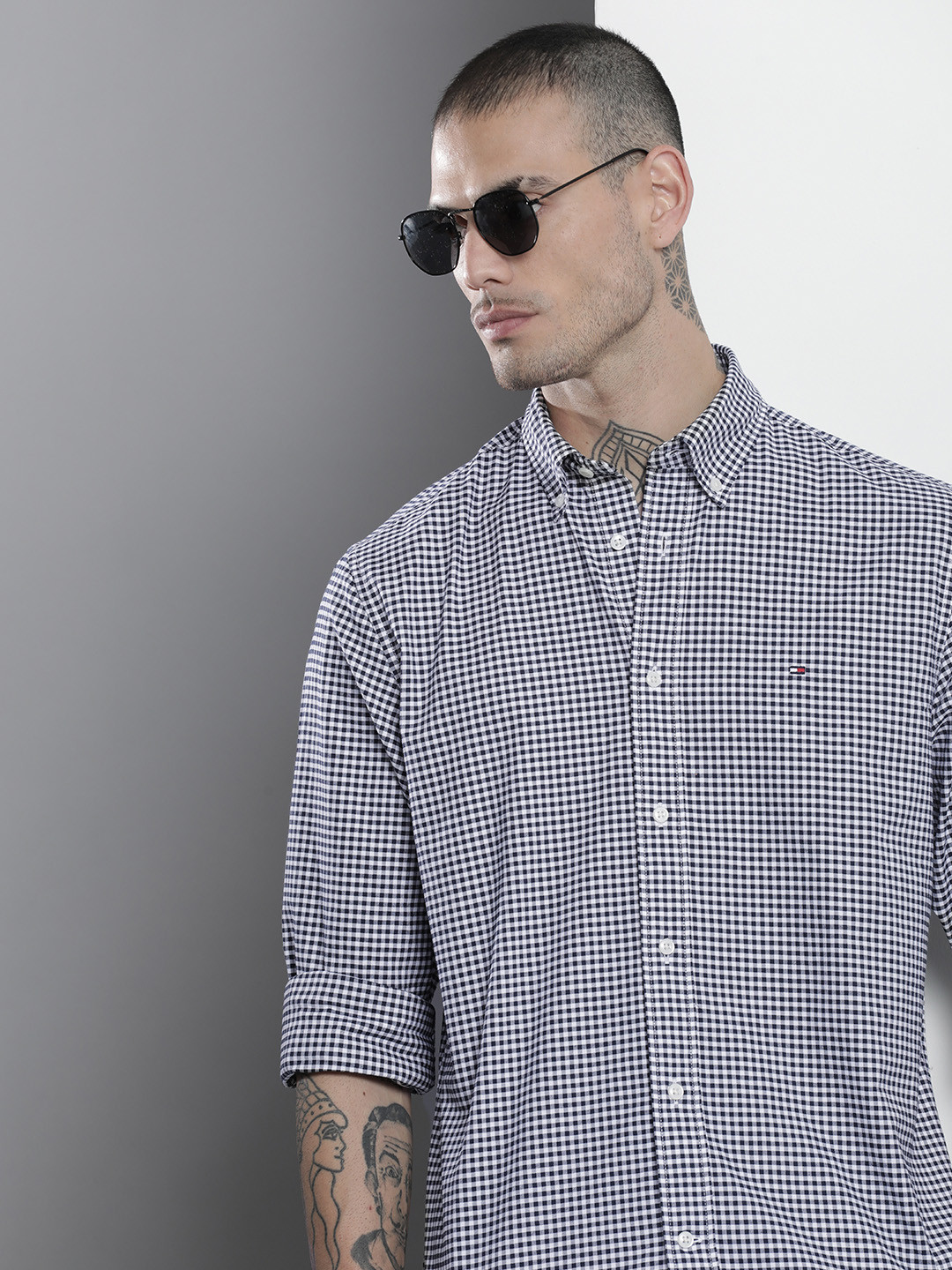 

Tommy Hilfiger Gingham Checked Pure Cotton Casual Shirt, Navy blue