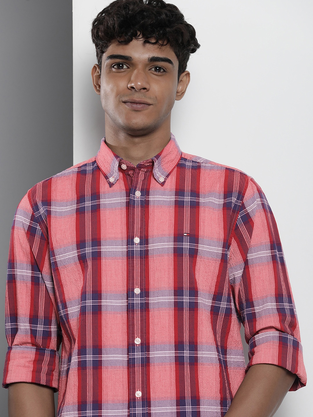 

Tommy Hilfiger Seer Sucker Opaque Checked Casual Shirt, Red