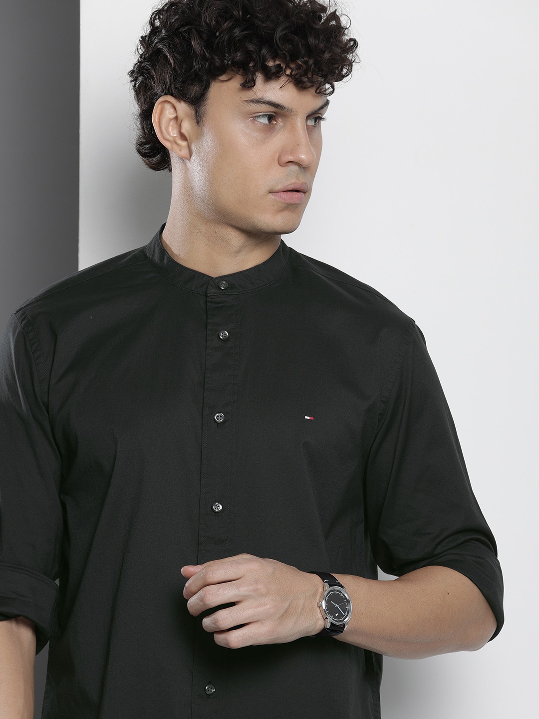 

Tommy Hilfiger Solid Pure Cotton Casual Shirt, Black