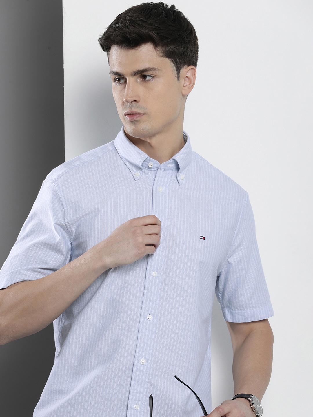 

Tommy Hilfiger Pure Cotton Opaque Striped Casual Shirt, Blue