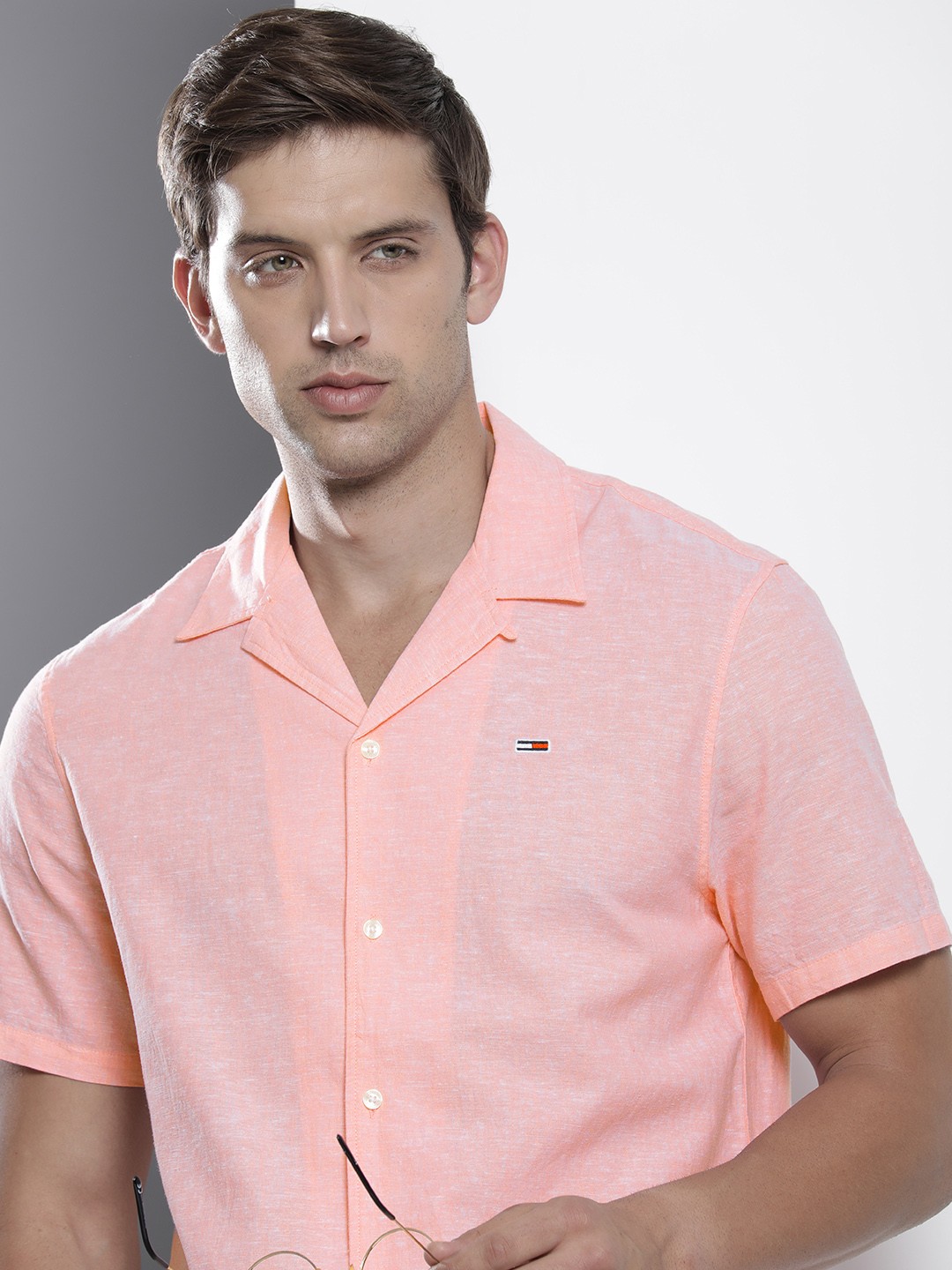 

Tommy Hilfiger Men Cotton Linen Casual Shirt, Peach