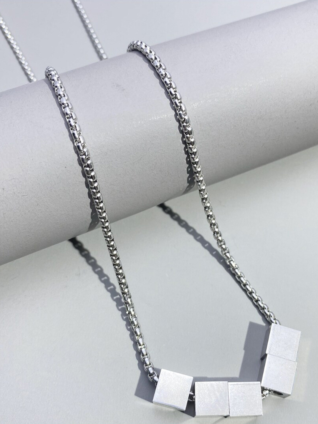 

The Roadster Lifestyle Co. Silver-Toned Stainless Steel Chains