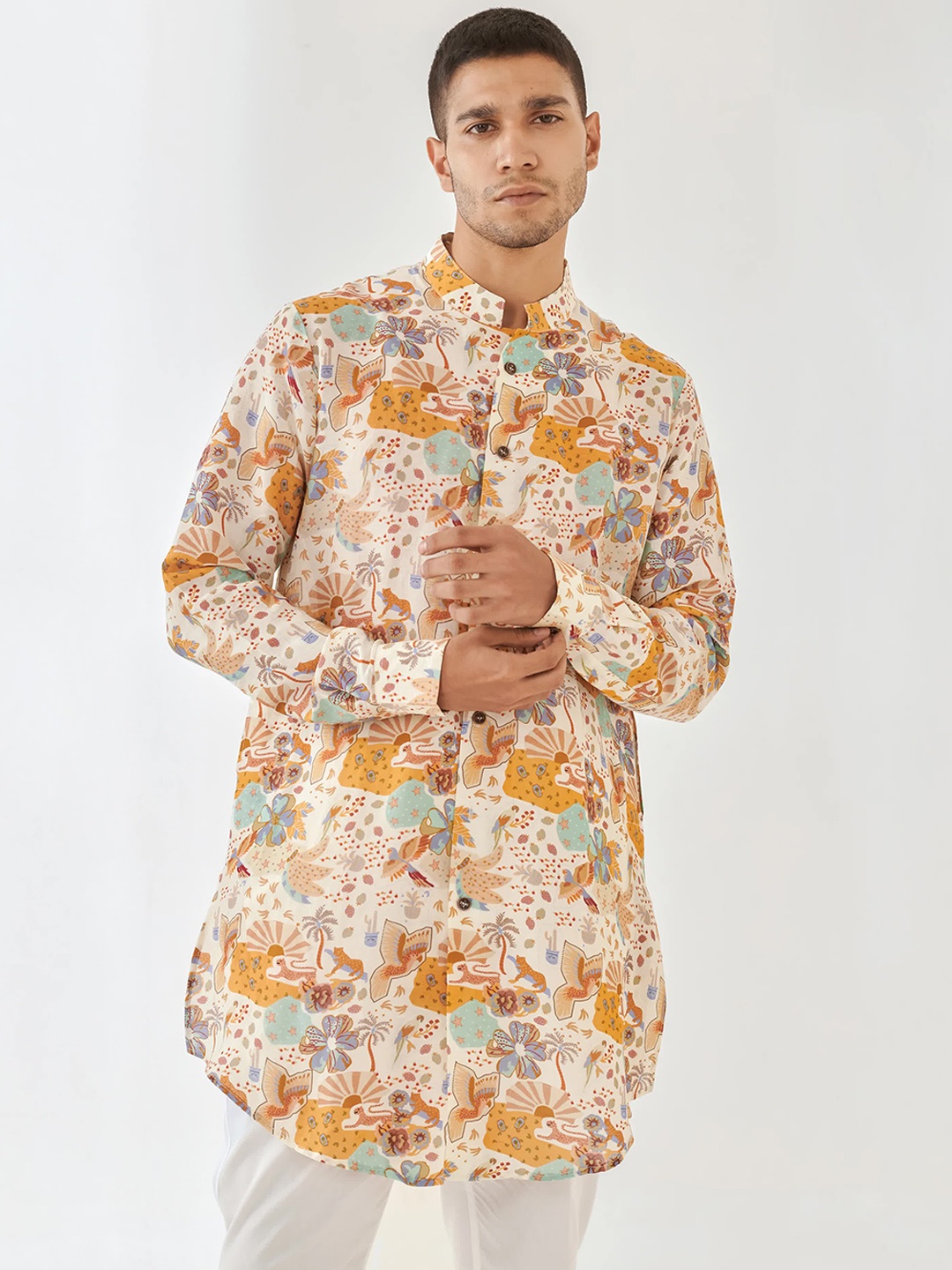 

QB MEN Men Floral Printed Mandarin Collar Straight Silk Kurta, Beige